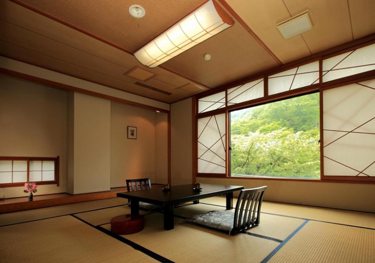 Ikaho Syusuien Hotel Shibukawa Luaran gambar